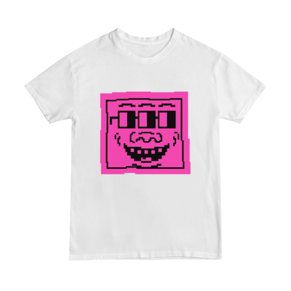 This  t-shirt design is a mashup of the classic Keith Haring pink smiling face with the Nouns Dao tripple eyes.